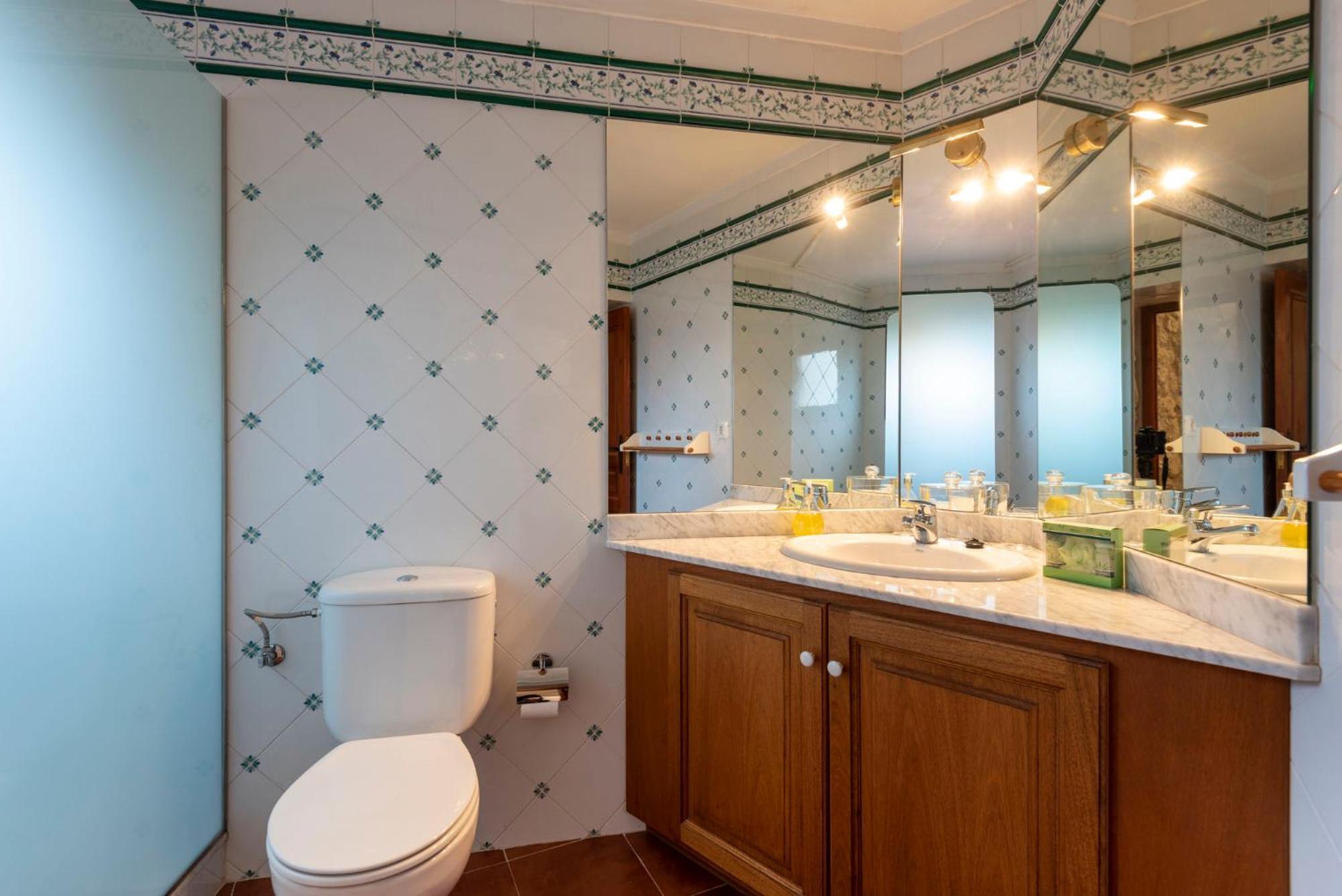 Hostal Can Xicu Capmany Luaran gambar