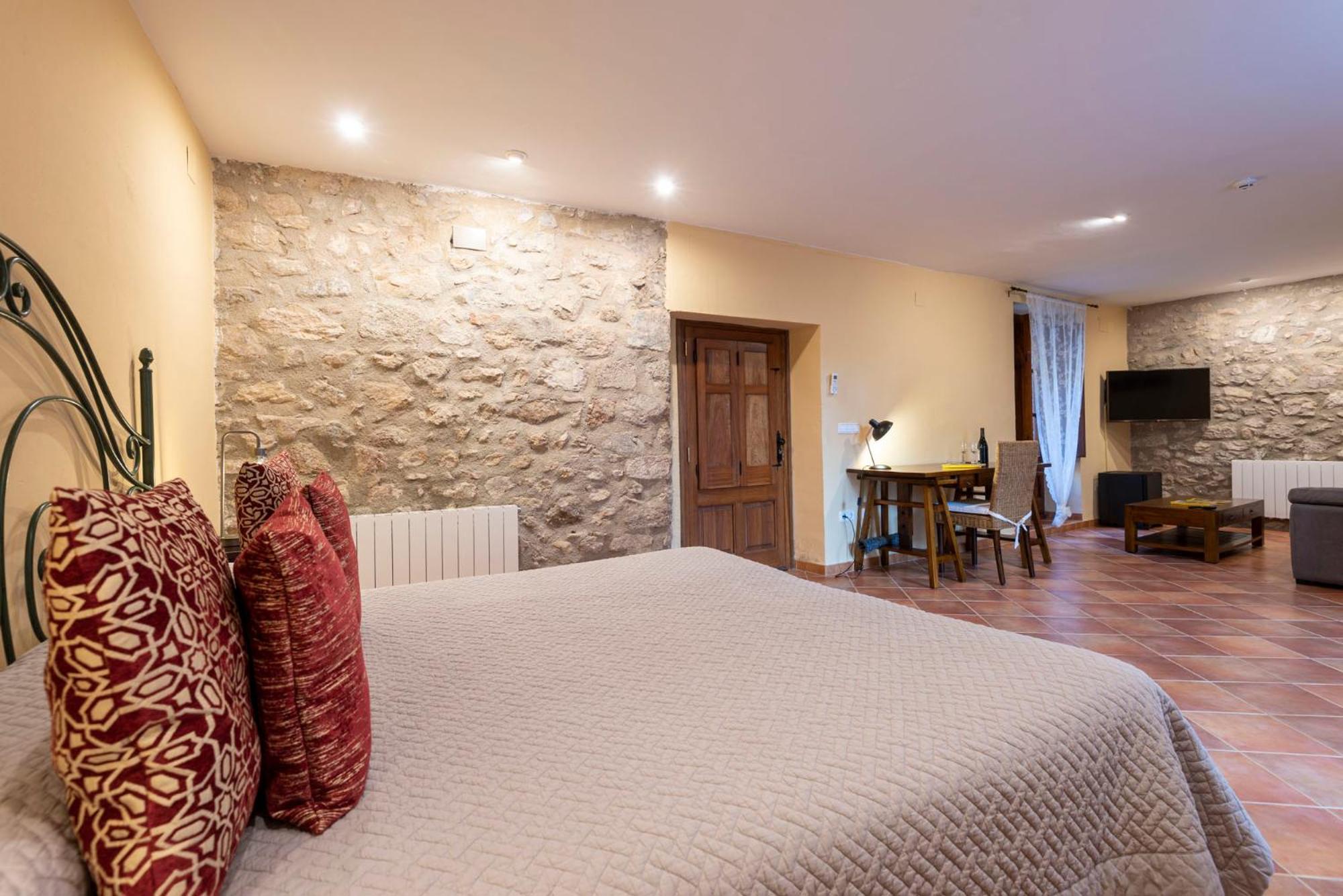 Hostal Can Xicu Capmany Luaran gambar